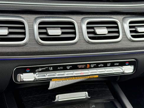 New 2026 Mercedes-Benz GLS 450 4MATIC image 19