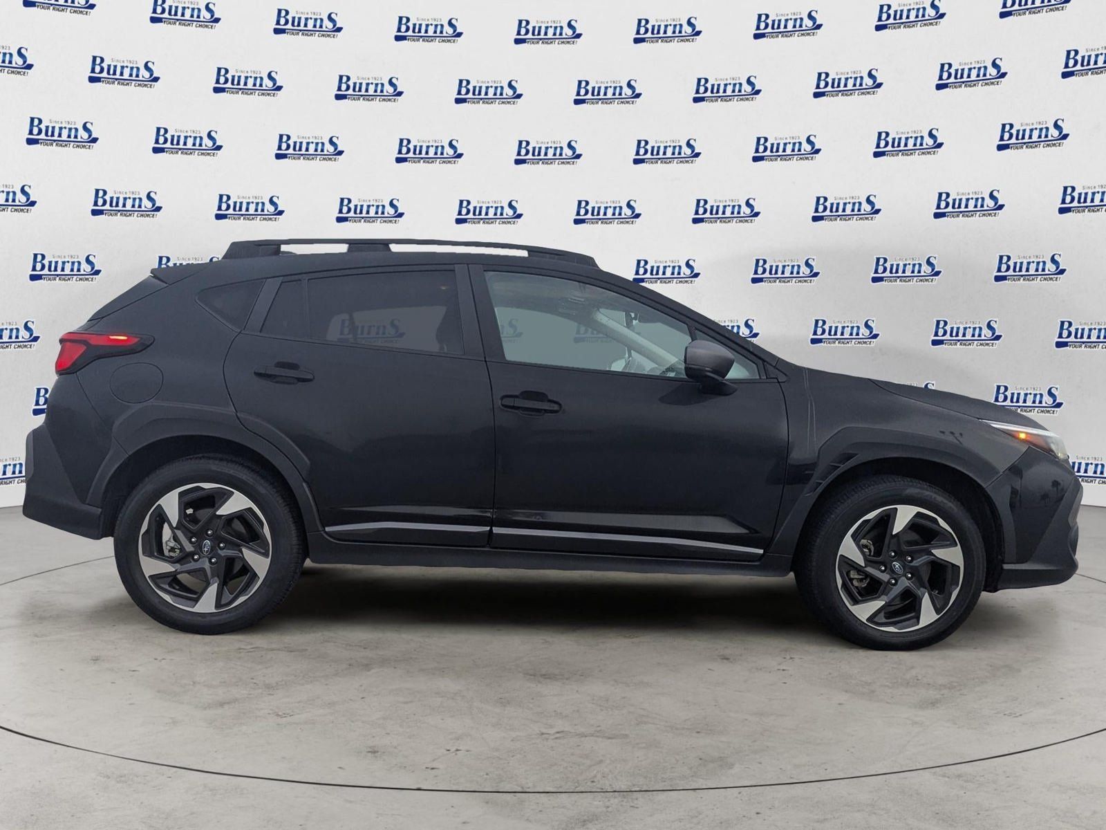 Used 2024 Subaru Crosstrek 2.5i Limited AWD/4WD image 2