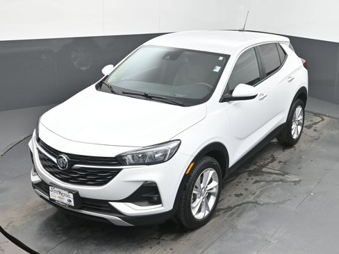 Used 2023 Buick Encore GX Preferred w/ Cold Weather Comfort Package image 32