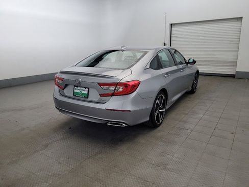 Used 2018 Honda Accord Sport image 9