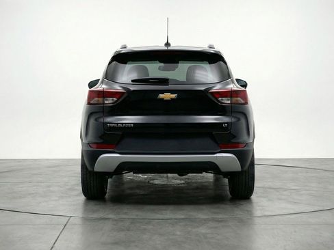 Used 2025 Chevrolet TrailBlazer LT image 7