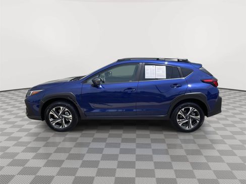 Used 2025 Subaru Crosstrek 2.5i Premium AWD/4WD image 8