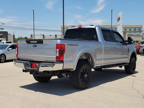 Used 2021 Ford F250 Lariat w/ Tremor Off-Road Package AWD/4WD image 4