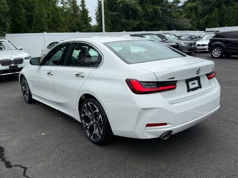 Used 2025 BMW 330i xDrive Sedan w/ Convenience Package AWD/4WD image 7