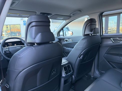 New 2026 Kia Sportage EX image 21