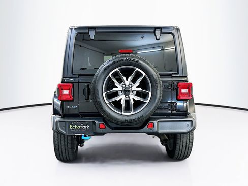 Used 2024 Jeep Wrangler Sport S w/ Convenience Group image 7