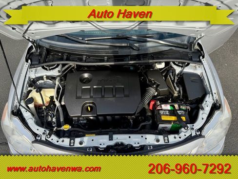 Used 2012 Toyota Corolla LE FWD image 13