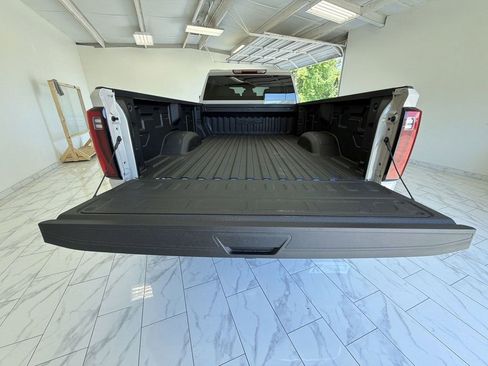 New 2026 GMC Sierra 3500 SLE w/ SLE Value Package AWD/4WD image 27