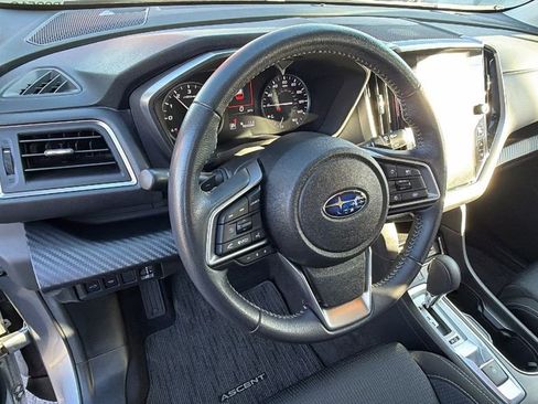 Used 2024 Subaru Ascent Premium w/ Convenience Package image 31