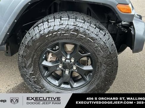 Used 2023 Jeep Wrangler Unlimited Sport AWD/4WD image 8