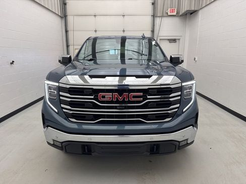 Used 2024 GMC Sierra 1500 SLT w/ SLT Premium Plus Package AWD/4WD image 2