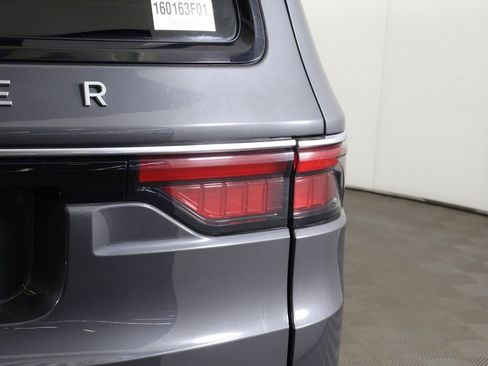 Used 2022 Jeep Wagoneer Series II w/ Premium Group I image 20