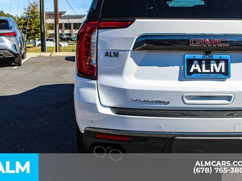 Used 2024 GMC Yukon AT4 image 12