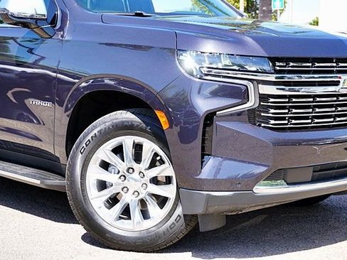 Used 2024 Chevrolet Tahoe Premier RWD image 4