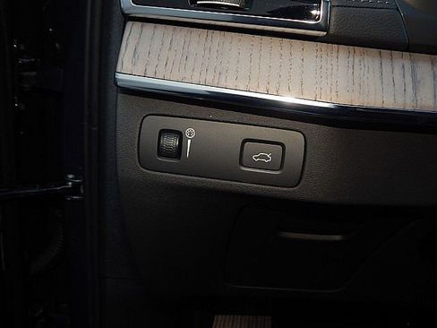 Certified 2022 Volvo XC90 T6 Inscription image 22