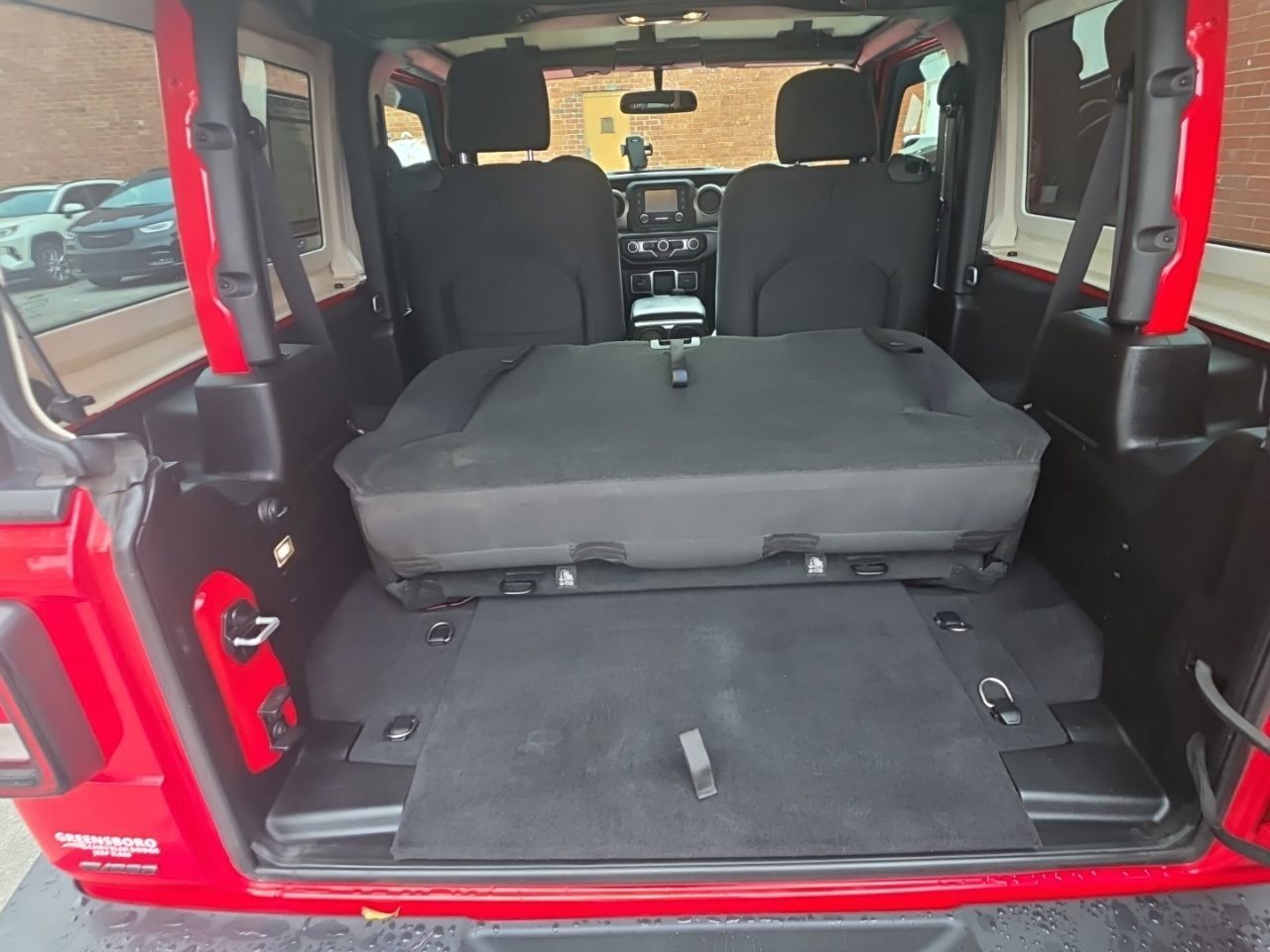 Used 2020 Jeep Wrangler Sport AWD/4WD image 21