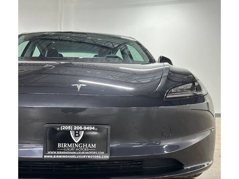 Used 2024 Tesla Model 3 Standard Range image 6