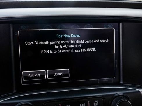 Used 2018 GMC Sierra 1500 SLT image 47