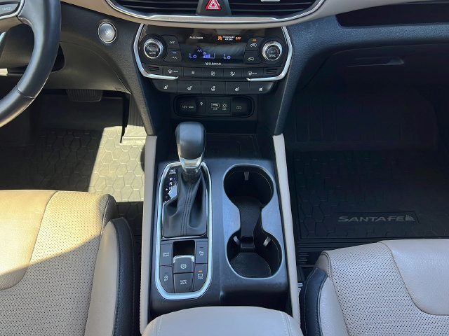 Used 2020 Hyundai Santa Fe Limited FWD image 21