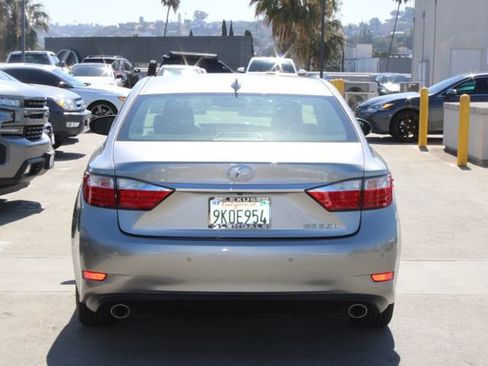 Used 2015 Lexus ES 350 w/ Premium Package FWD image 21