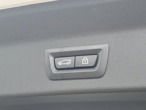 Certified 2023 BMW X3 M40i image 28