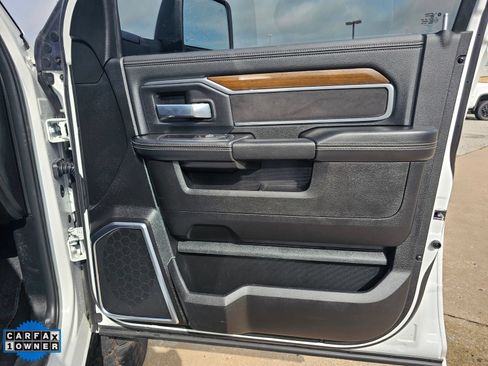 Used 2024 RAM 2500 Laramie w/ Safety Group AWD/4WD image 34