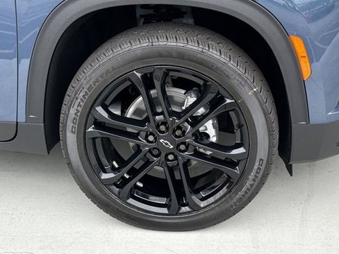 New 2026 Chevrolet Traverse LT w/ LPO, Floor Liner Package image 4