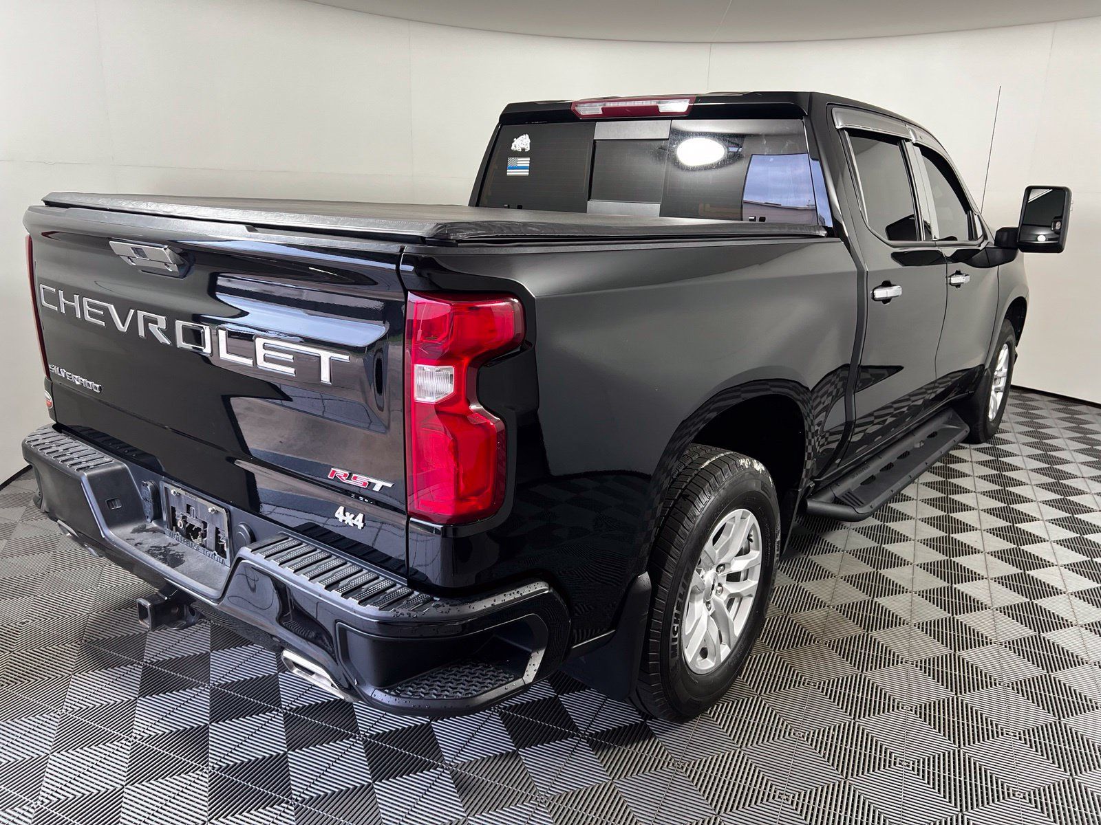 Used 2020 Chevrolet Silverado 1500 RST AWD/4WD image 5