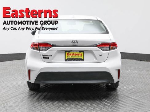 Used 2024 Toyota Corolla LE image 6