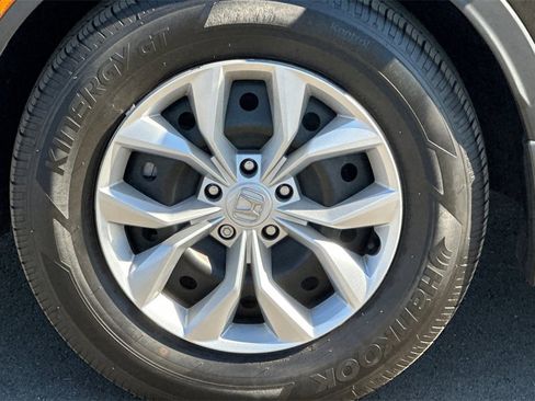 Certified 2025 Honda CR-V LX image 29