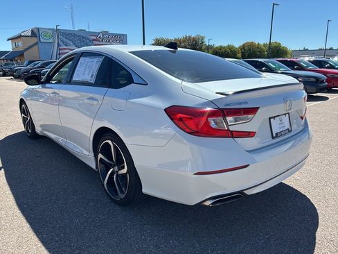 Used 2022 Honda Accord Sport image 3
