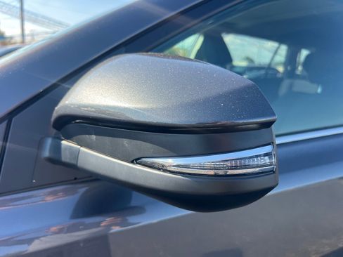 Used 2018 Toyota RAV4 Adventure image 10