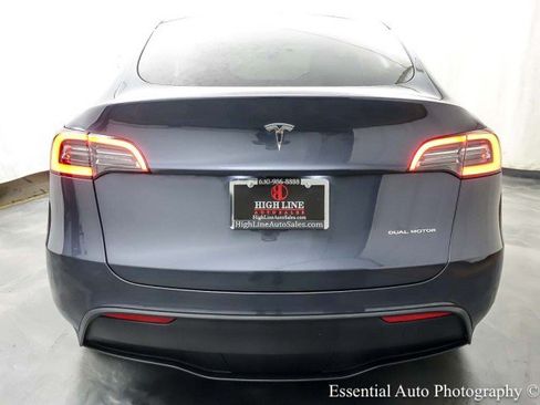 Used 2023 Tesla Model Y Long Range AWD/4WD image 7