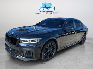 Used 2022 BMW 750i xDrive w/ Autobahn Package AWD/4WD video 1