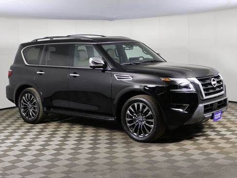 Used 2024 Nissan Armada Platinum w/ Captain's Chairs Package image 2