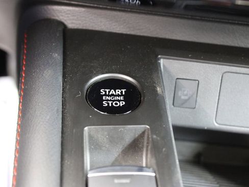 New 2026 Nissan Kicks SR image 11