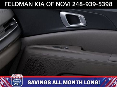 New 2026 Kia Carnival EX FWD image 26