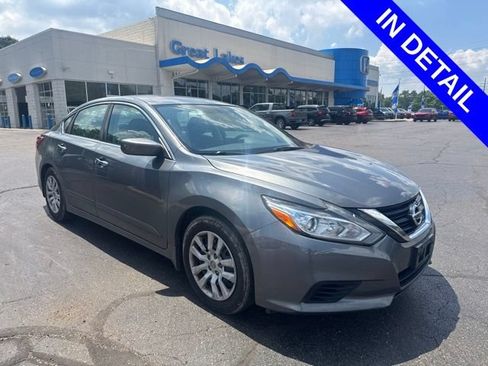 Used 2018 Nissan Altima 2.5 S w/ S Convenience Package FWD image 1