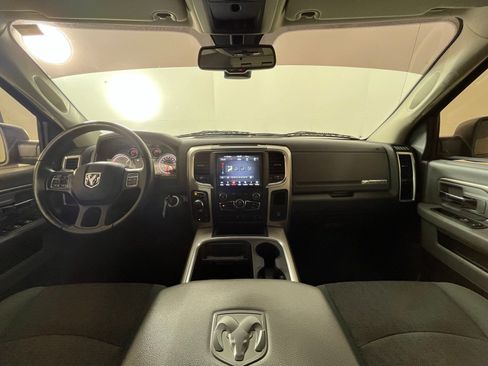 Used 2018 RAM 1500 Big Horn image 9