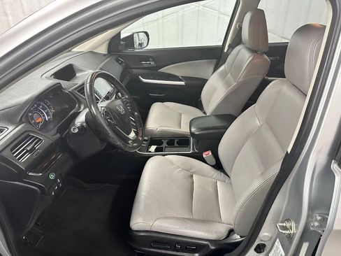 Used 2016 Honda CR-V Touring image 17