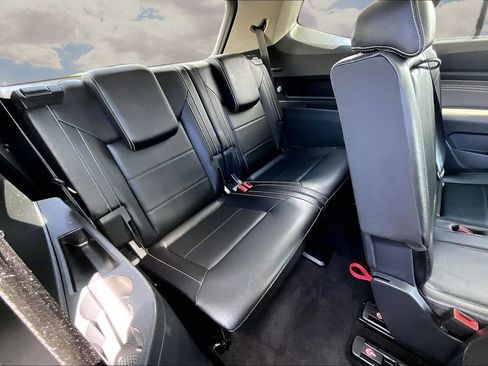 Used 2023 Volkswagen Atlas SE w/ Panoramic Sunroof Package FWD image 26