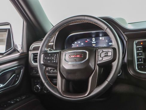 Used 2023 GMC Yukon AT4 w/ AT4 Premium Plus Package AWD/4WD image 13