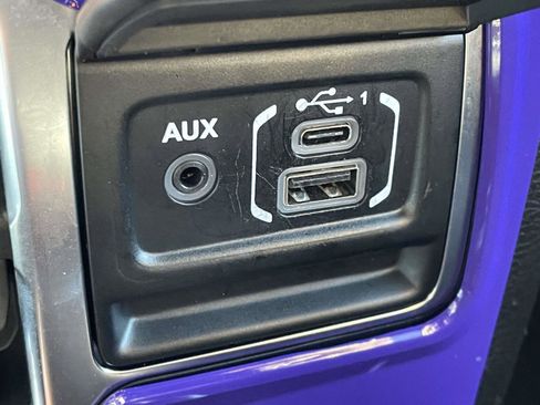 Used 2020 Jeep Gladiator Sport w/ Quick Order Package 24S image 7