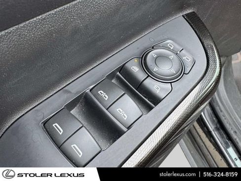 Used 2022 GMC Acadia AT4 w/ Technology Package AWD/4WD image 24