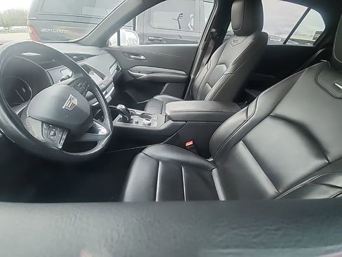 Used 2019 Cadillac XT4 Premium Luxury w/ Cold Weather Package image 3