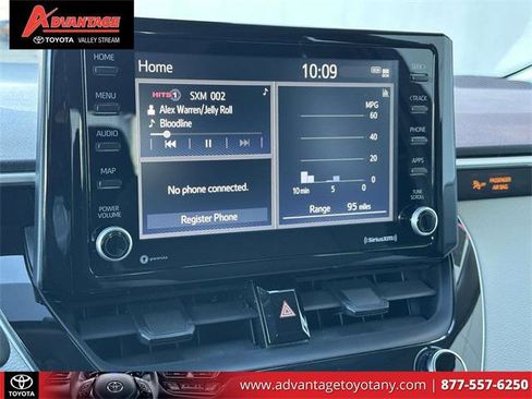 Certified 2022 Toyota Corolla LE w/ LE Convenience Package image 30