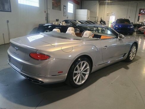 Used 2020 Bentley Continental GT image 7