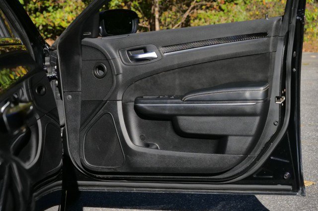 Used 2012 Chrysler 300 SRT8 w/ 19-Premium Speaker Group RWD image 51