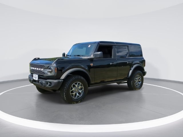 Used 2025 Ford Bronco Badlands AWD/4WD image 4