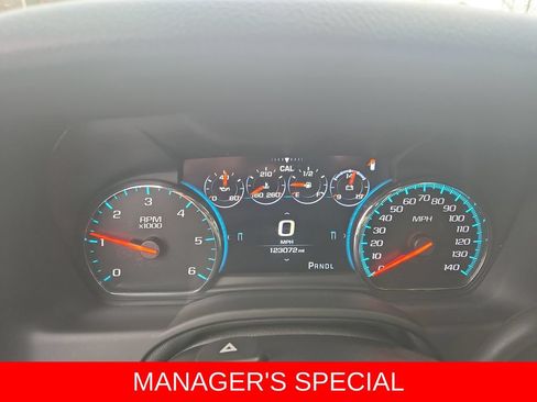 Used 2020 Chevrolet Tahoe Premier AWD/4WD image 17
